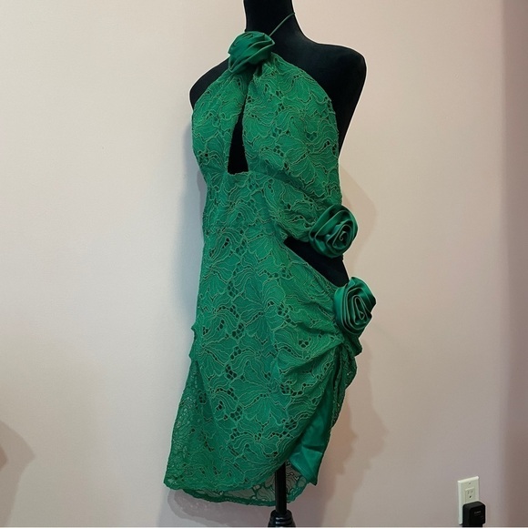 NEW! For Love and Lemon- Green Lace Hatler Neck Casey Mini Dress Cutout Large - Picture 8 of 12